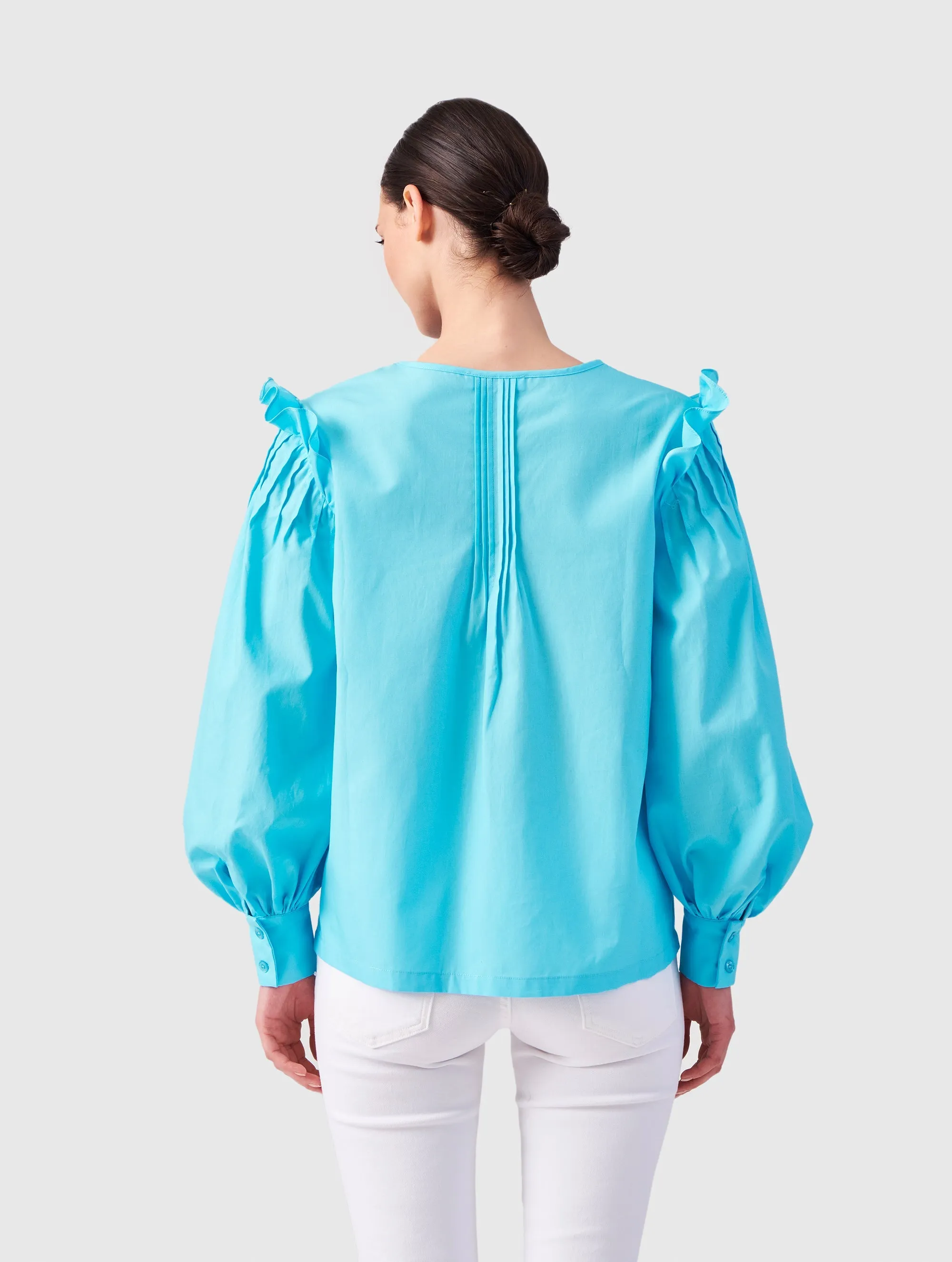 HIGH NECKLINE BLOUSE “ILSA” WITH RUFFLE DETAIL AND WIDE BISHOP SLEEVES