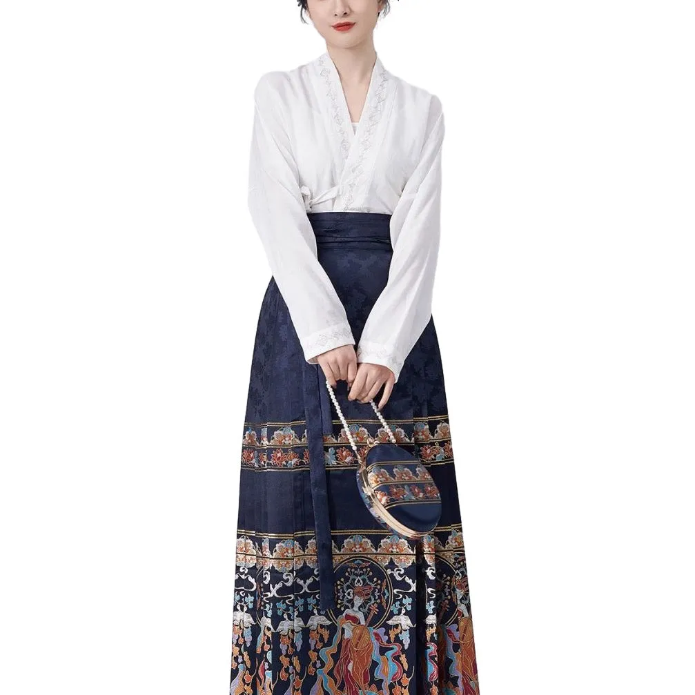 Song Dynasty Embroidered Horse Skirt Mamianqun and Blouse